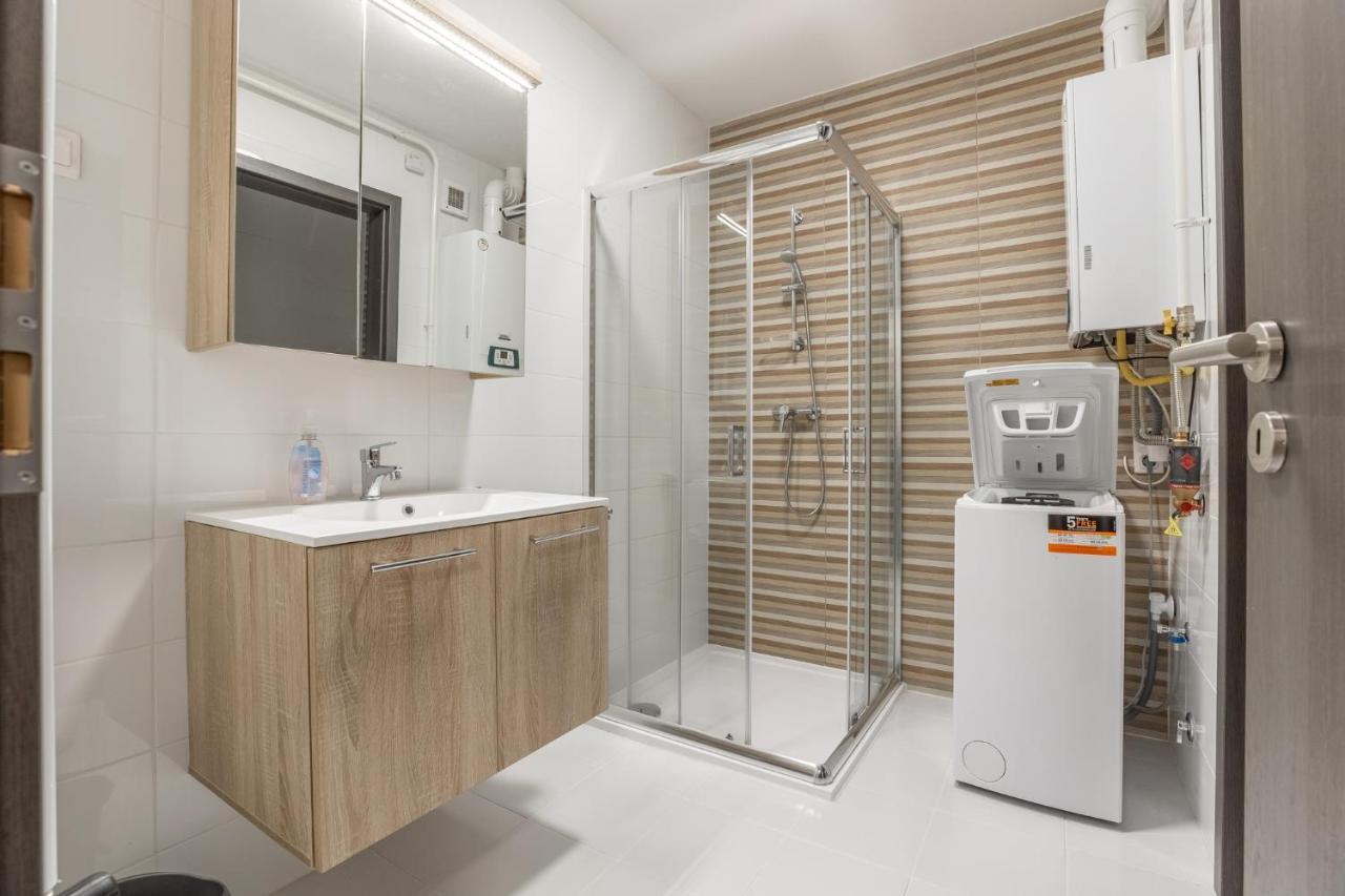 Leda Apartmanok By Bltn Siófok Zewnętrze zdjęcie