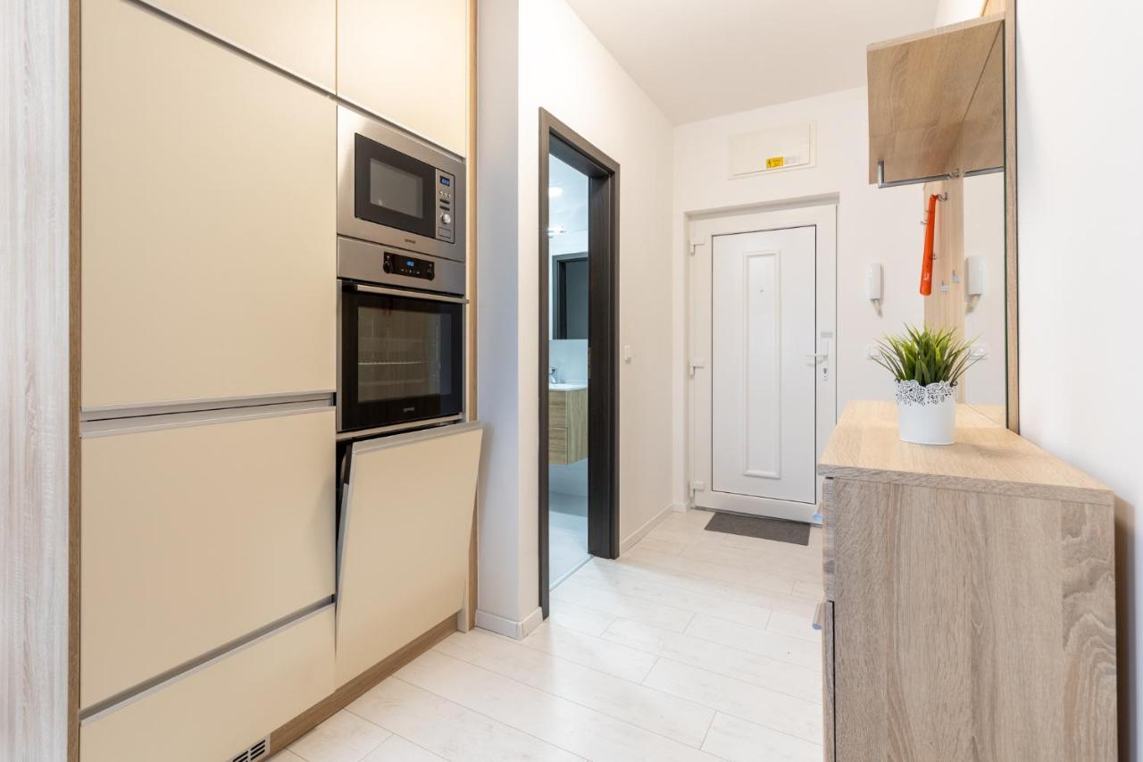 Leda Apartmanok By Bltn Siófok Zewnętrze zdjęcie